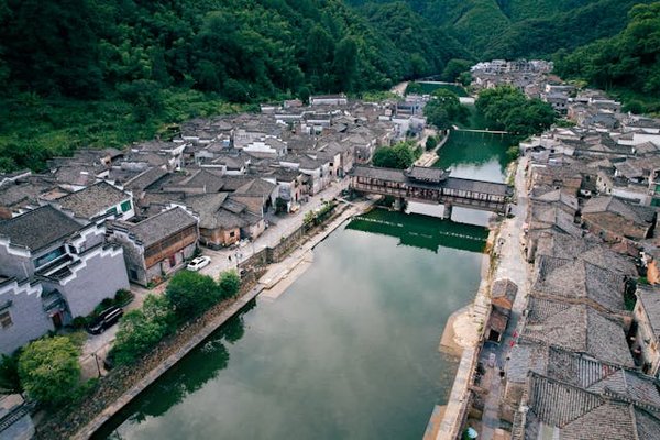 Comment organiser une visite des anciens villages vikings en Islande?